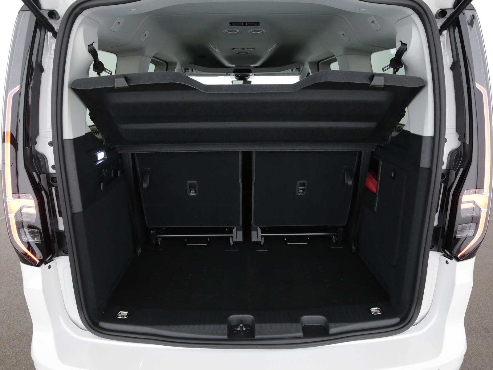 VW Caddy Cargo / Flexible / Kombi - Bild 24