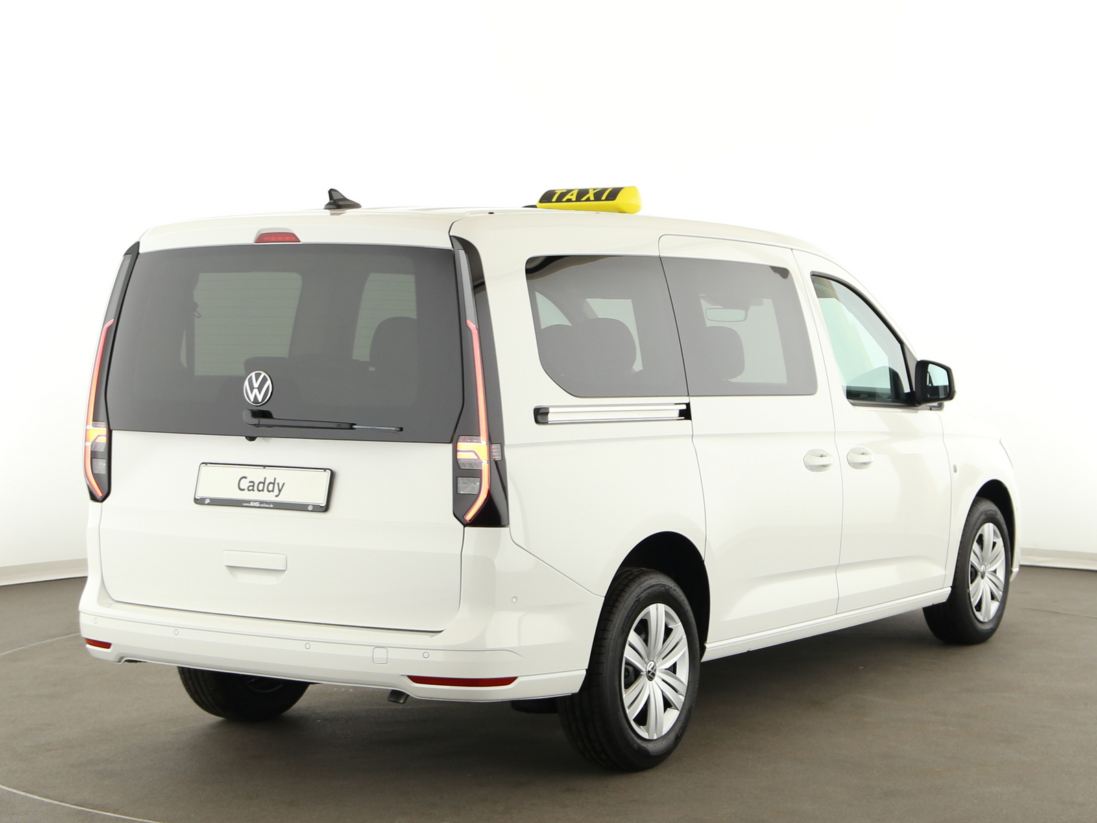 VW Caddy Cargo / Flexible / Kombi - Bild 7