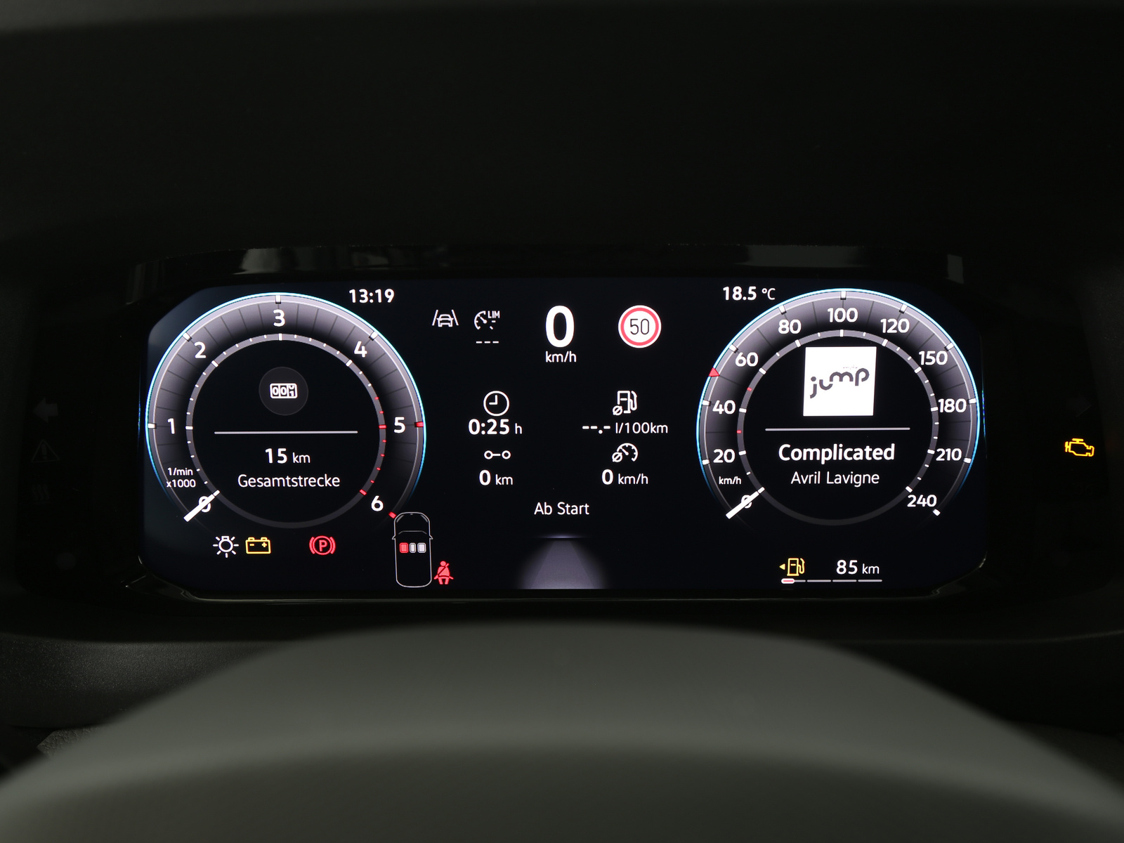 VW Crafter Kasten - Bild 12