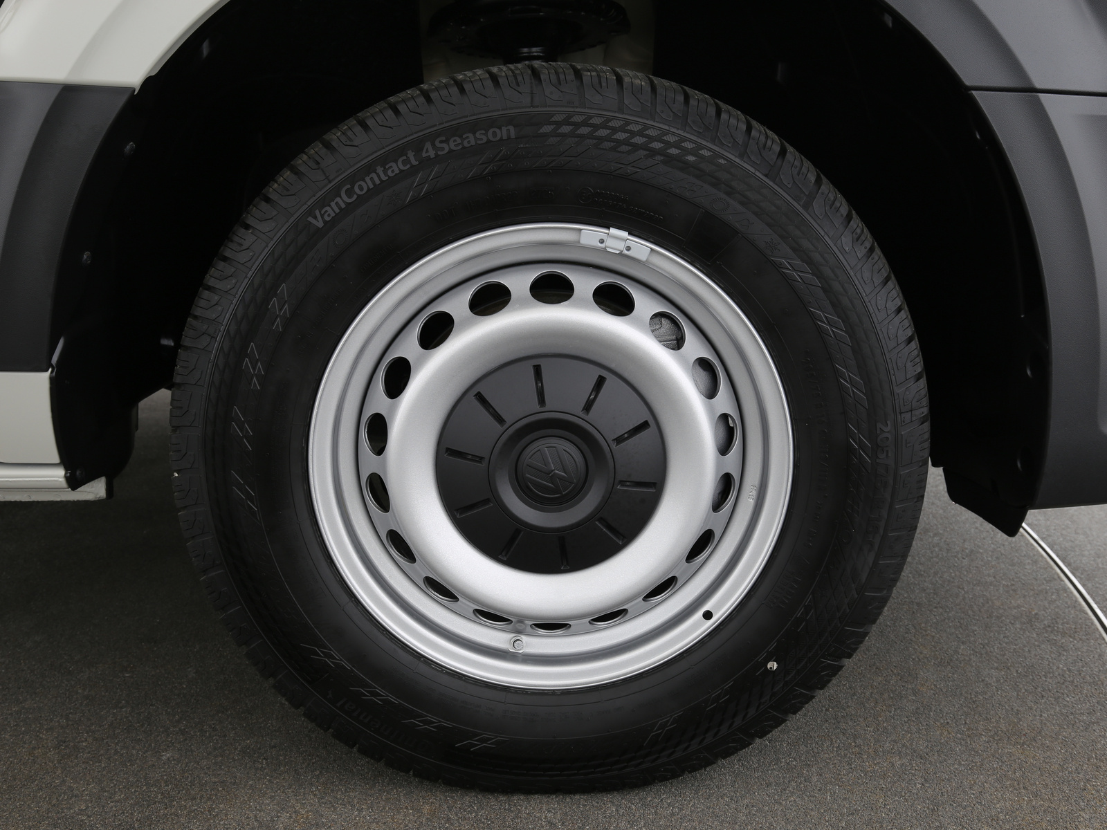 VW Crafter Kasten - Bild 19