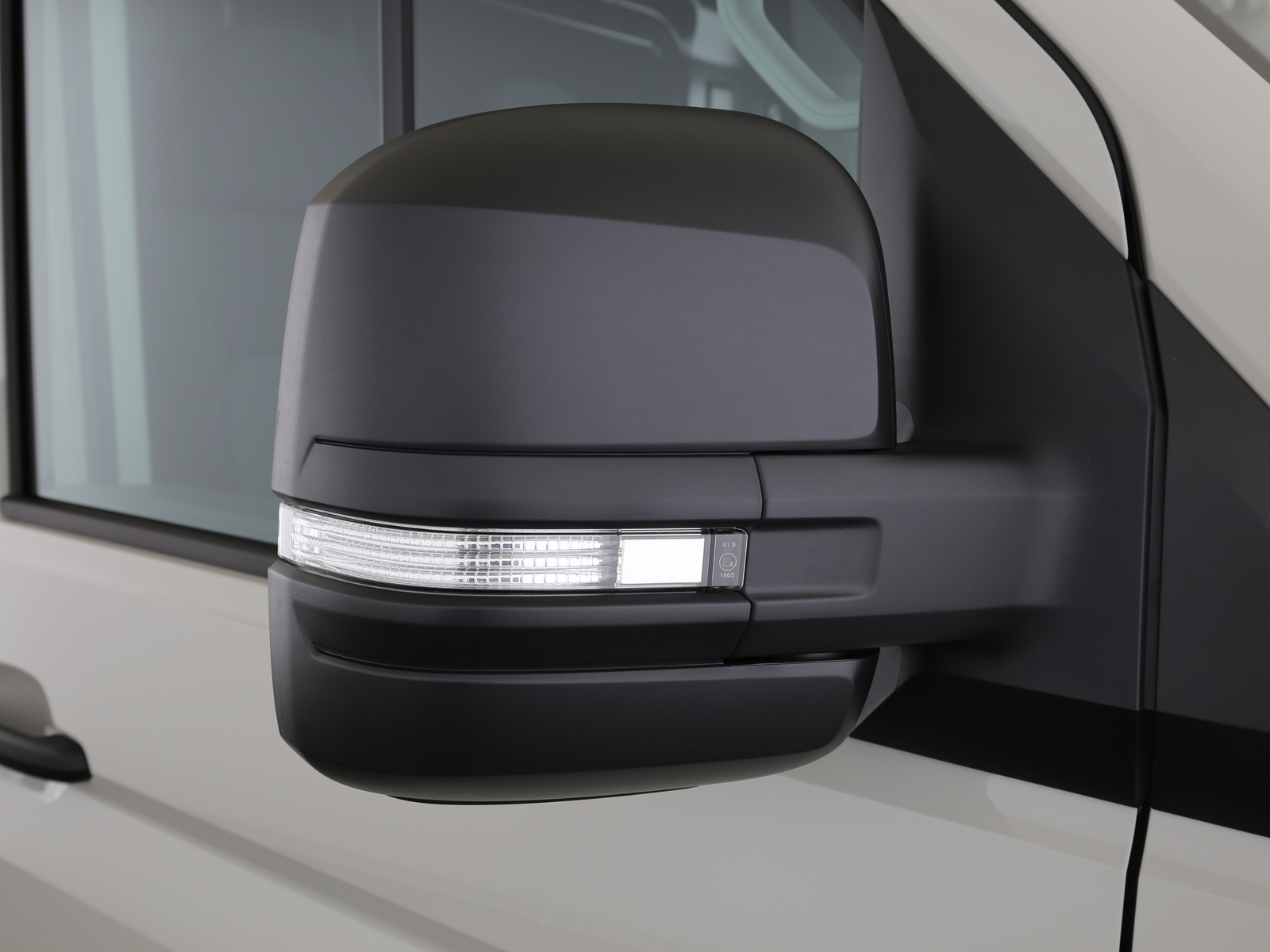 VW Crafter Kasten - Bild 20
