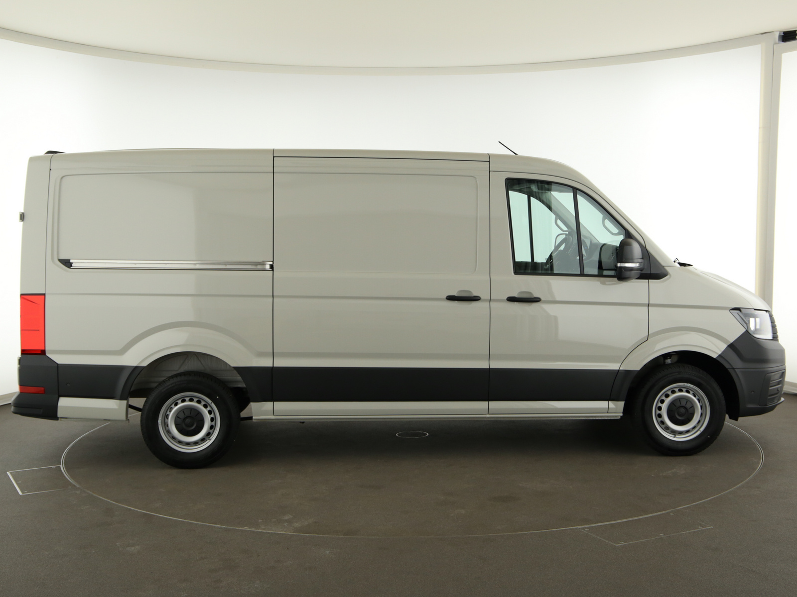VW Crafter Kasten - Bild 8