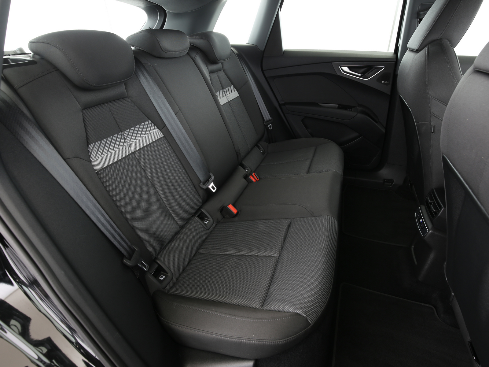 Audi Q4 e-tron - Bild 15