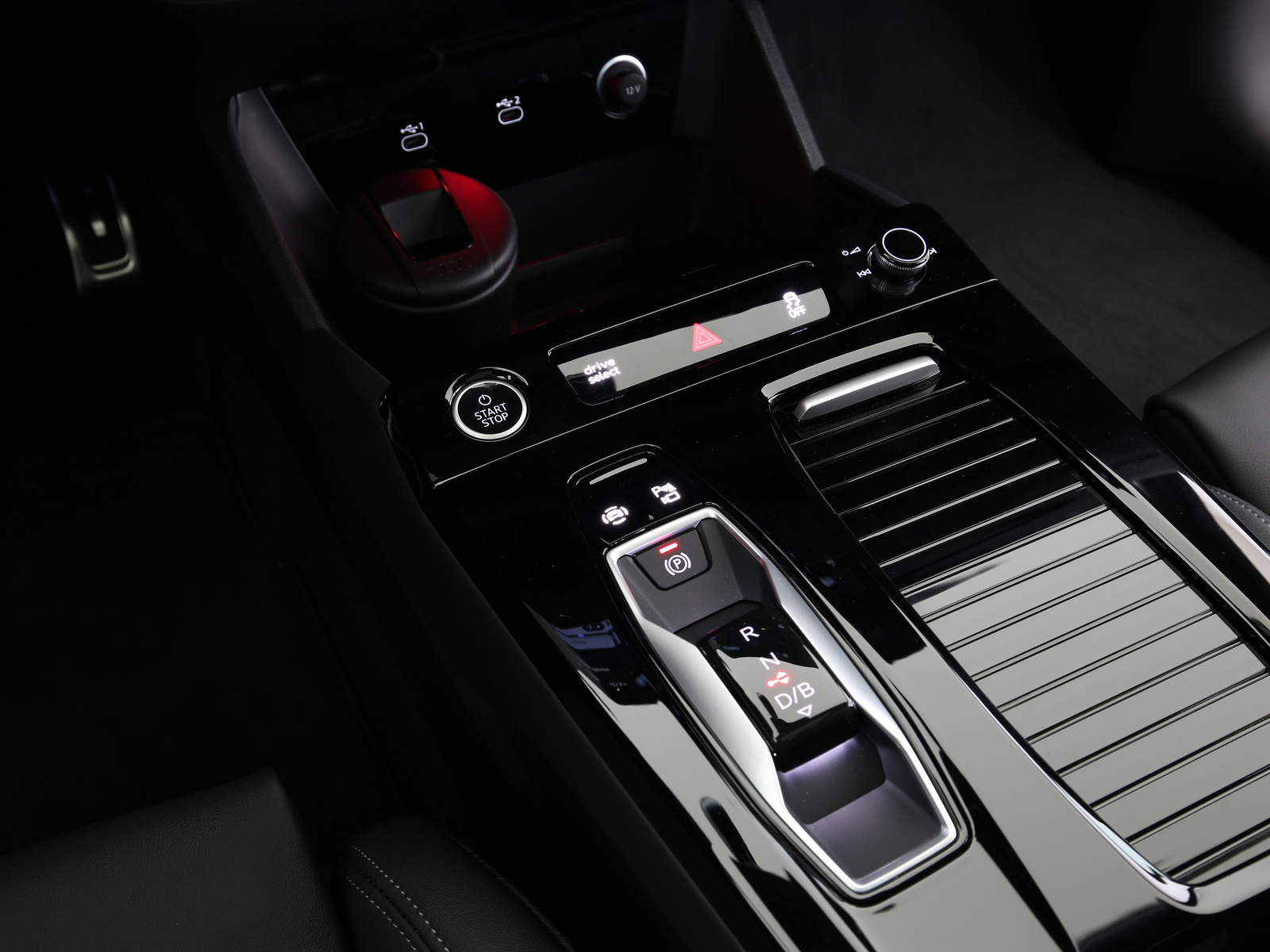 Audi Q6 e-tron - Bild 17