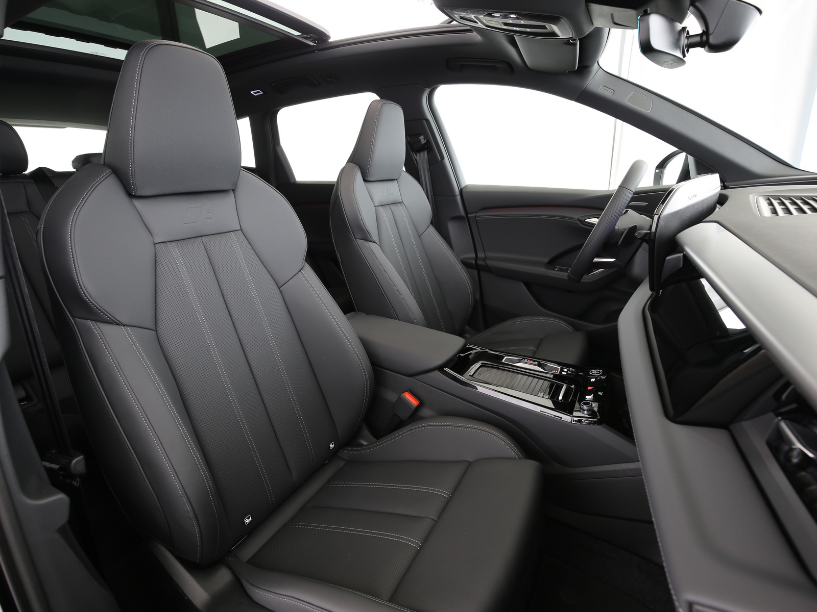 Audi Q6 e-tron - Bild 23