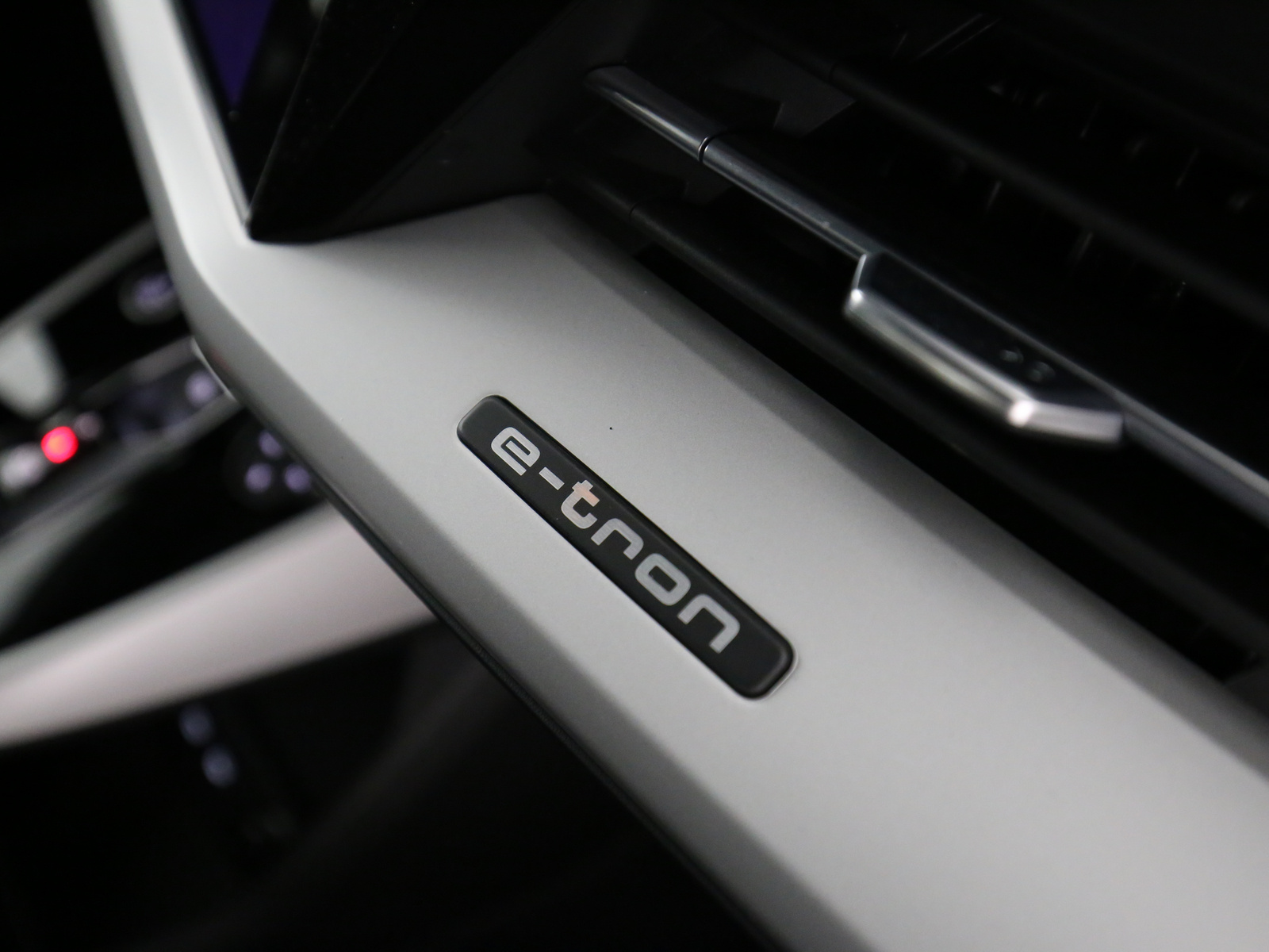 Audi Q4 e-tron Sportback - Bild 21