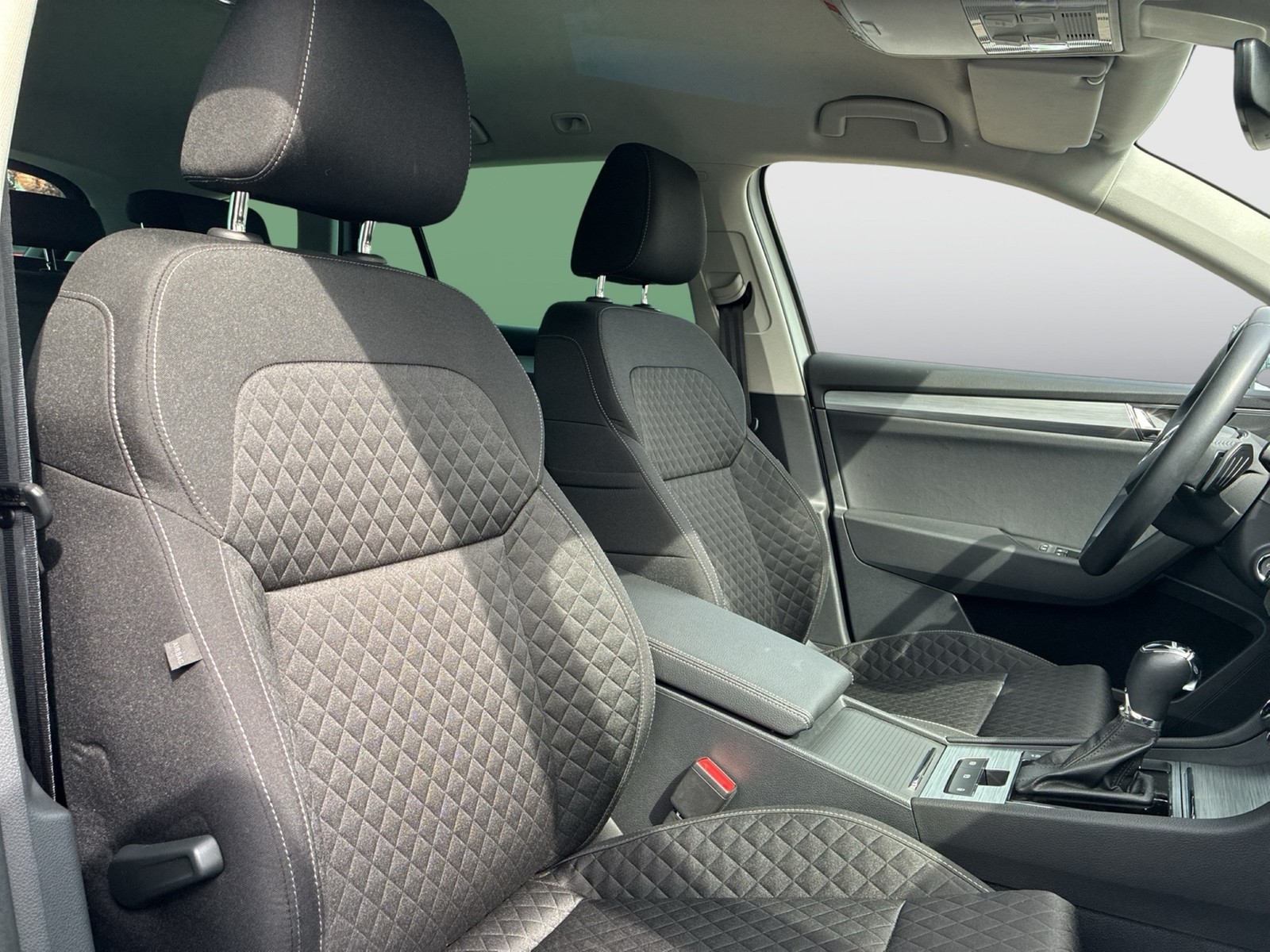 Skoda Superb Combi - Bild 20