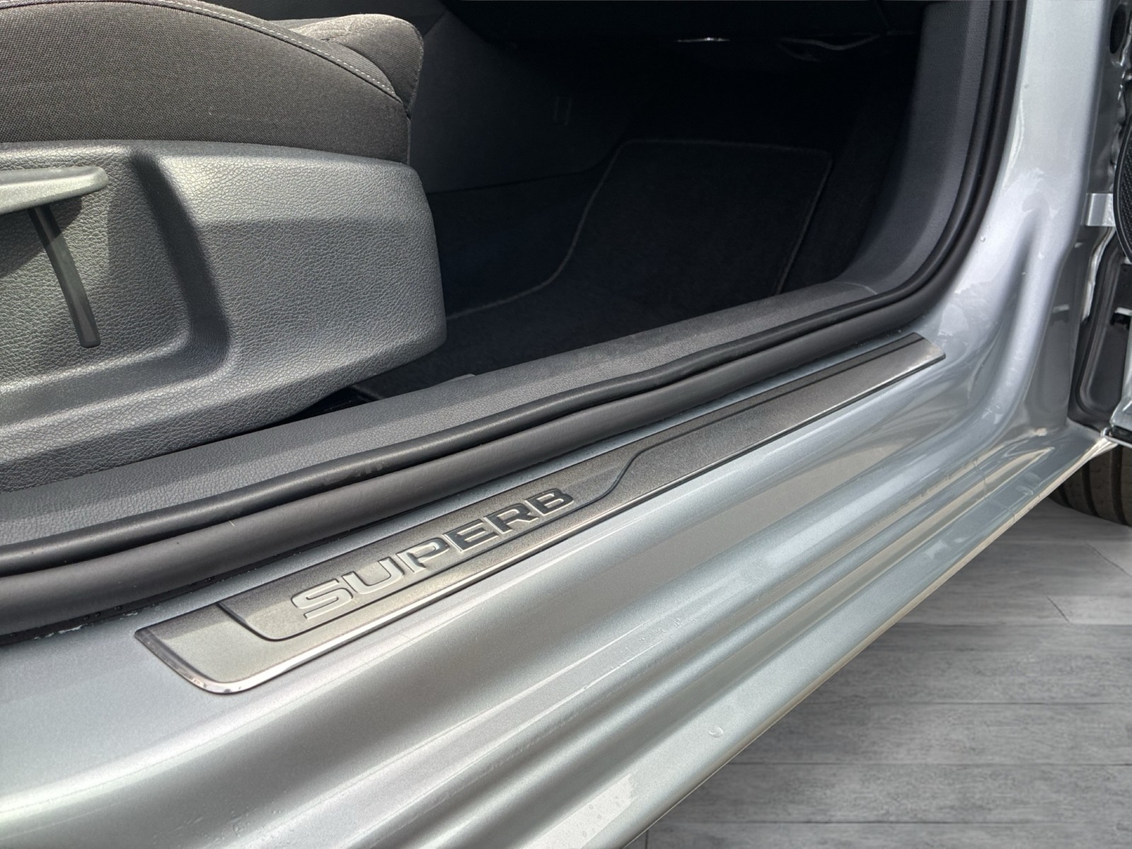 Skoda Superb Combi - Bild 21