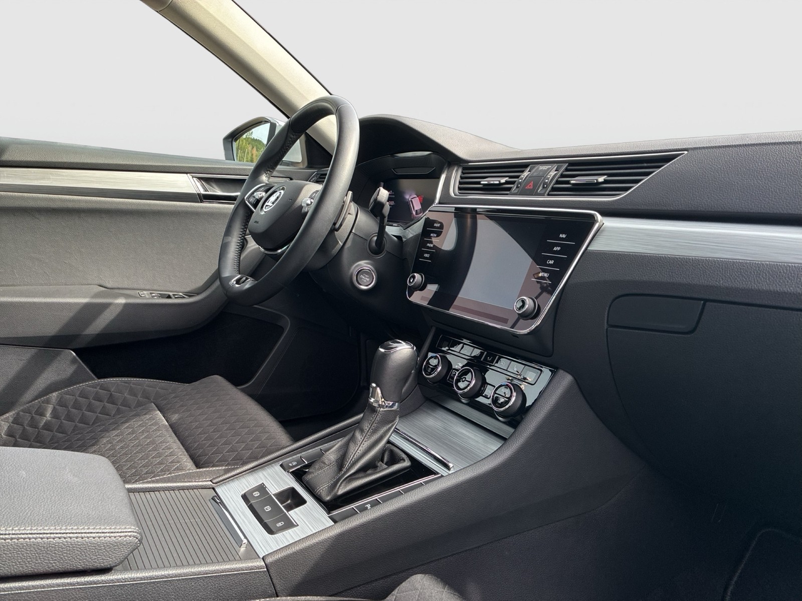 Skoda Superb Combi - Bild 22