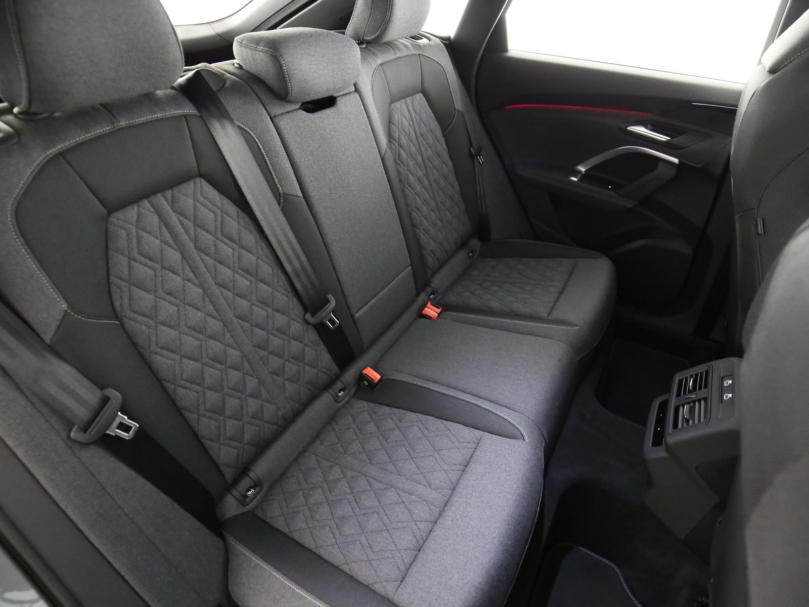 Audi Q5 Sportback - Bild 19