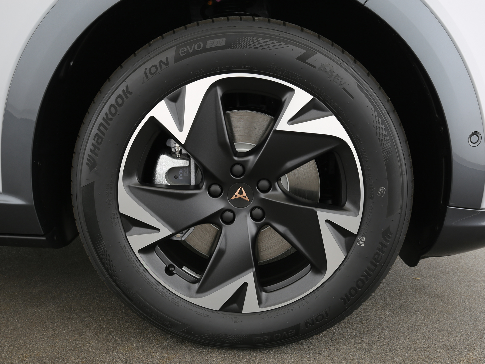 CUPRA Tavascan - Bild 22