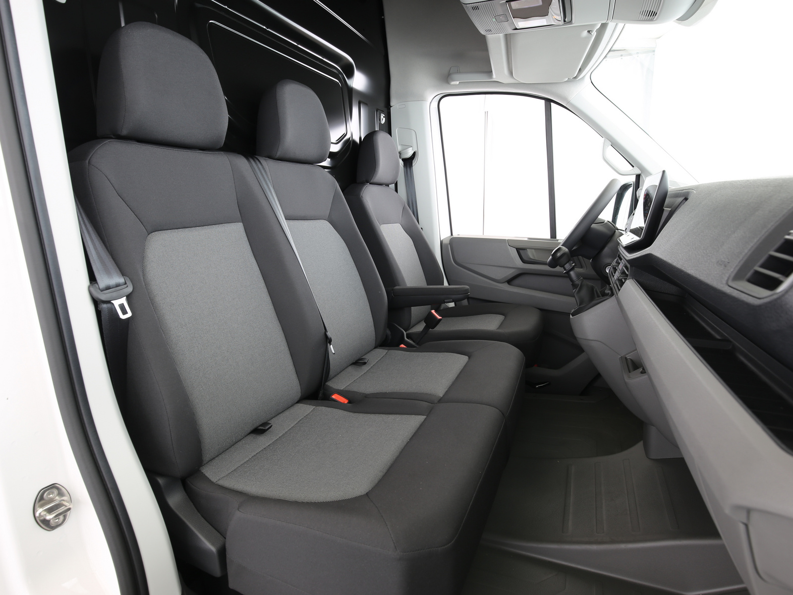 VW Crafter Kasten - Bild 21
