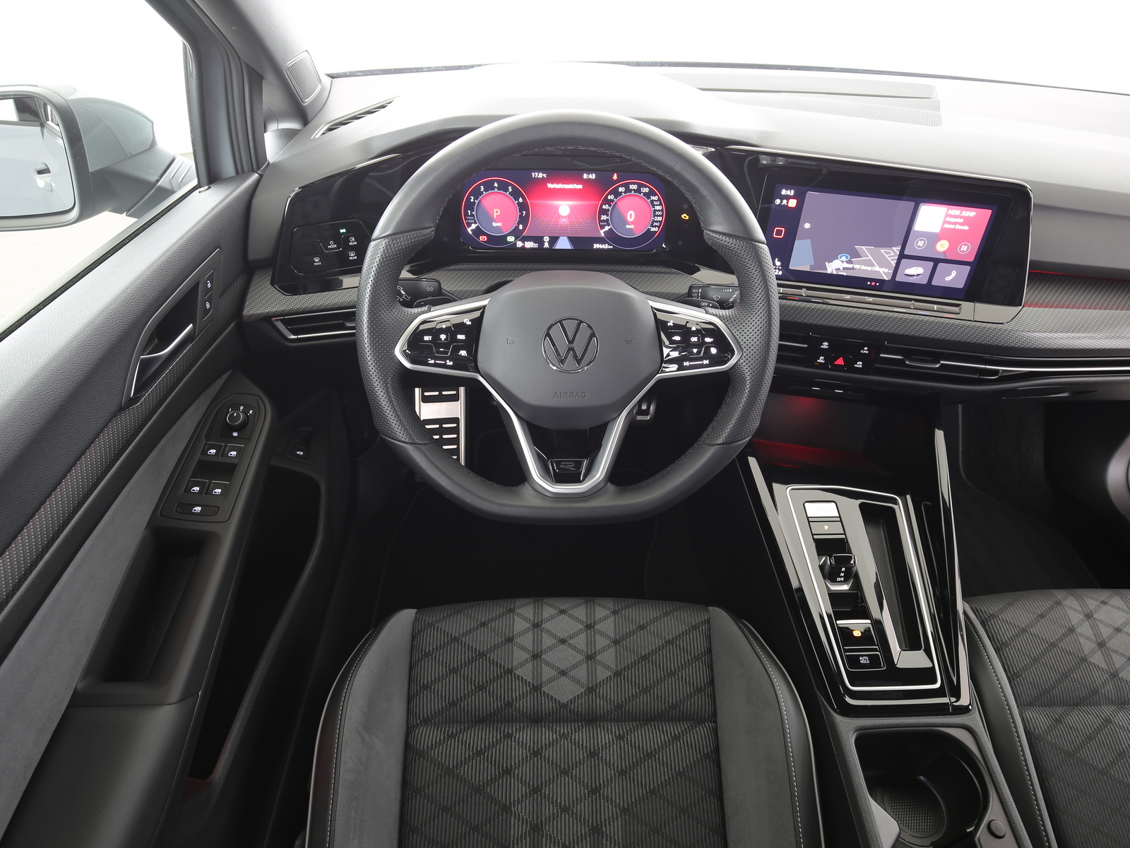 VW Golf VIII Variant - Bild 10