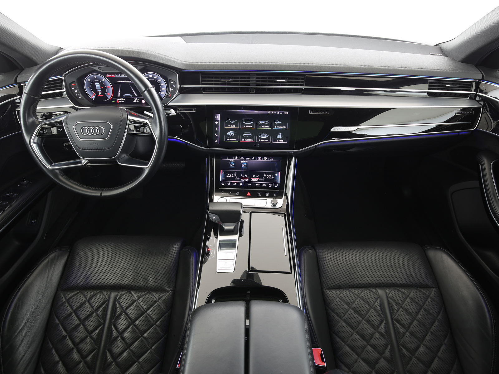 Audi A8 - Bild 11