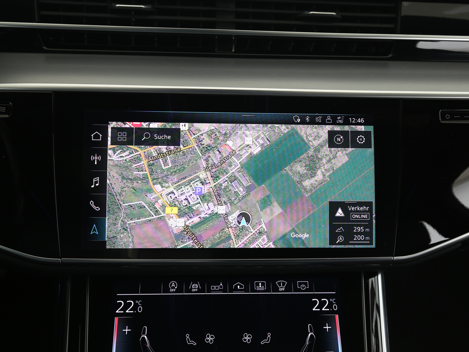 Audi A8 - Bild 18