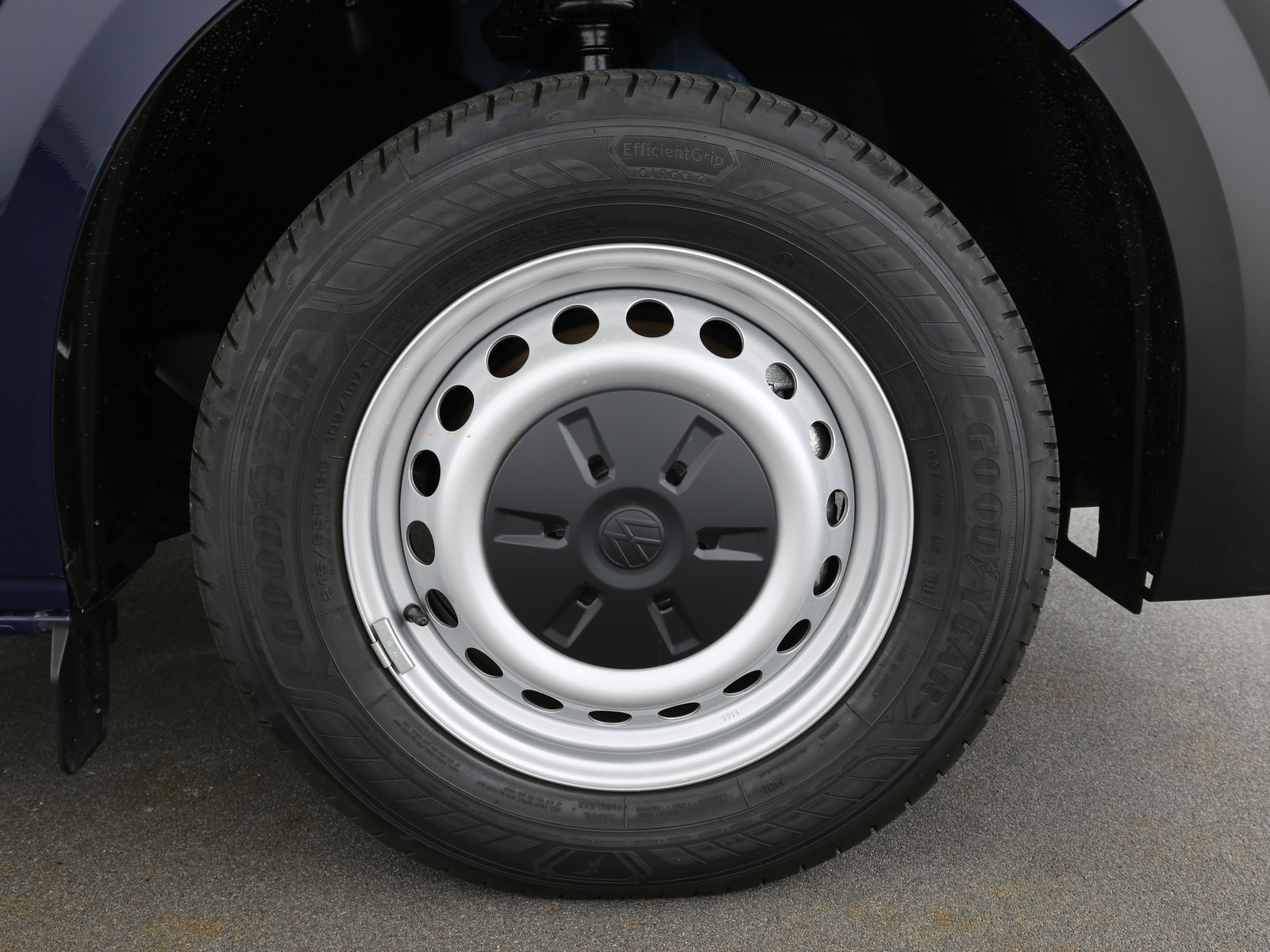 VW T7 Commerce - Bild 18